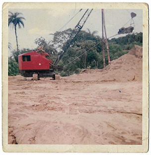 02-Timeline-Coedra-Primeira-Dragline-Francelino-Rio-Paraopeba-Mateus-Leme-Cascalho-Pierazoli-Ltda-18-12-1972-304x312px